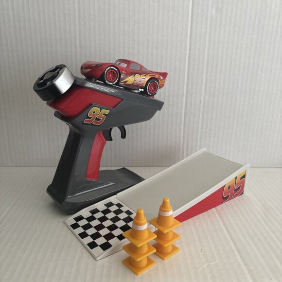 Disney Other - Disney Store Exclusive Disney Pixar Cars Lightning McQueen RC car, ramp & cones